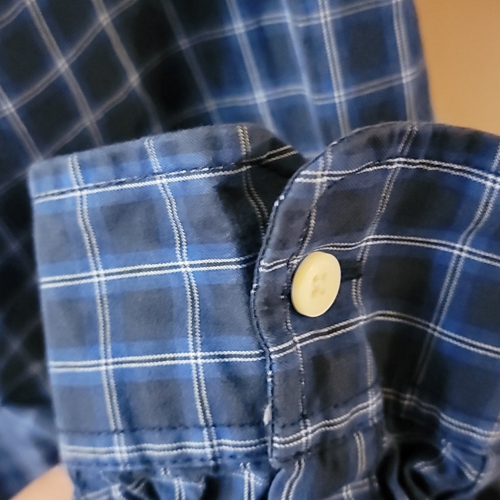 Abercrombie & Fitch Button Down Size L - Picture 5 of 7